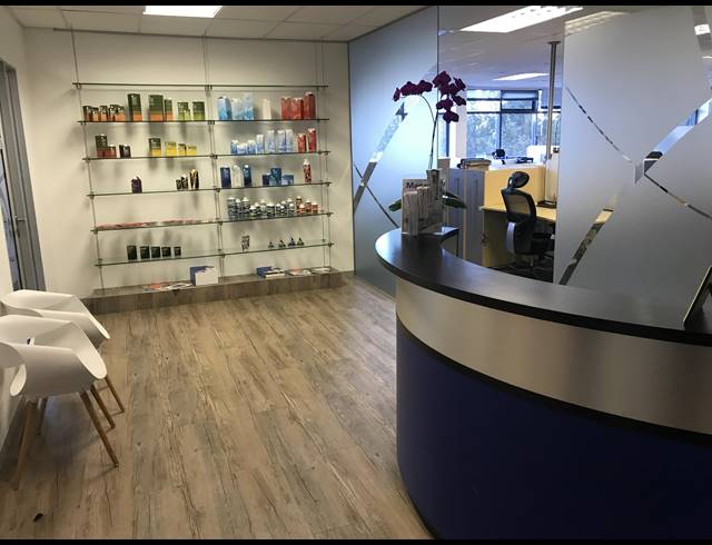 876M² OFFICE TO LET IN PLATTEKLOOF
